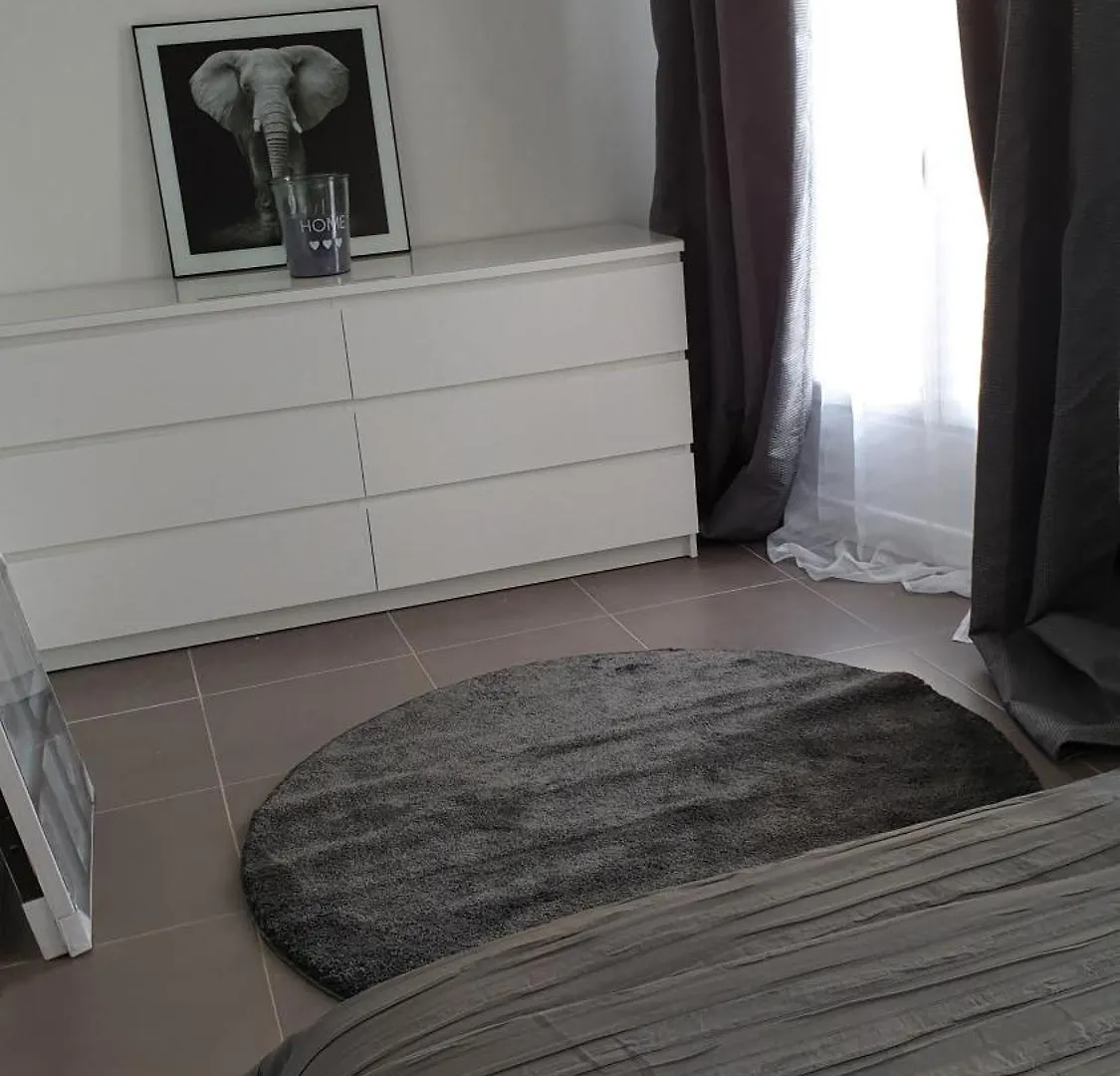 Dari'S Host Apartment Arcueil